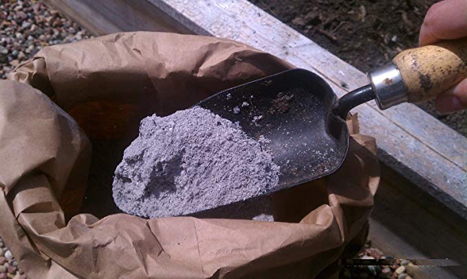 Maximumstore - Wood Ash Fertilizer, soil neutralizer 1 gallon A Natural way to an neutral PH